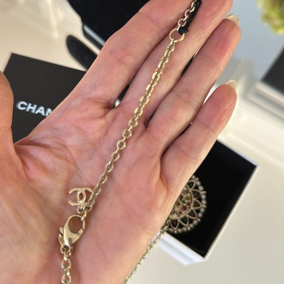 CHANEL NECKLACE - Picture 17 of 17